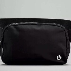 Original Lululemon Everywhere Belt Crossbody Bag 1L Black for Women Men